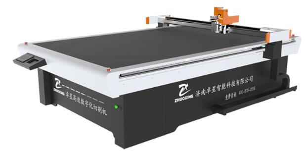 對于裁剪pvc軟玻璃桌布來說，pvc軟玻璃切割機比其他方式有什么優(yōu)勢？(圖1)